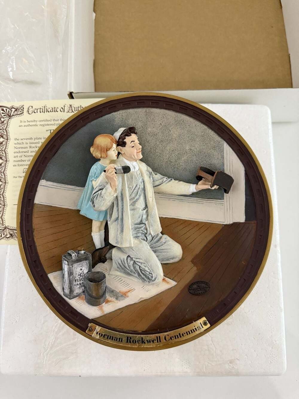 Norman Rockwell Centennial 3D Resin Collector Plate The Painter